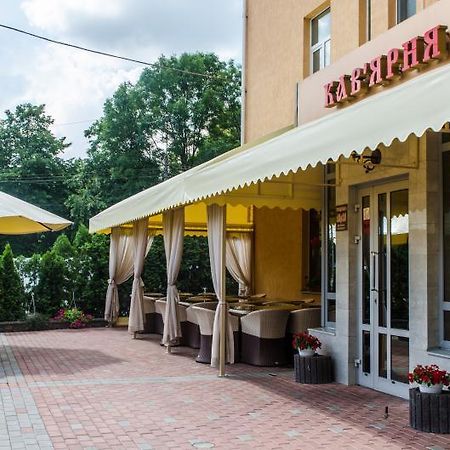 Отель "Соборный" Била Церква Екстериор снимка